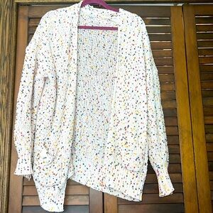 Colorful yarn cardigan